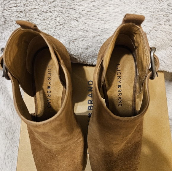 Lucky Brand OONA Heel - Picture 2 of 10